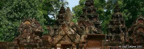 Храмовый комплекс Бантей-Срай (Ангкор) посвященого богу Шиве.  (Фото Лимарева Олега)