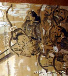 Вьетнамские лучники. Президенский дворец в Хошимине (Сайгоне).Фрагмент вьетнамской картины. (Фото  Лимарева В.Н.)